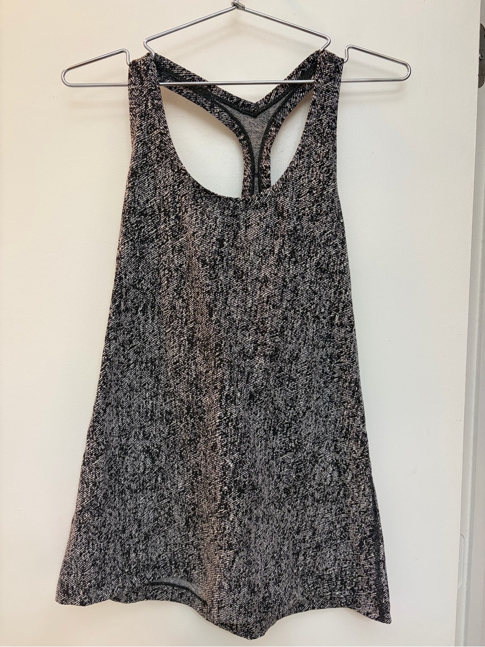 lululemon athletica Cool Racerback sz 10/12